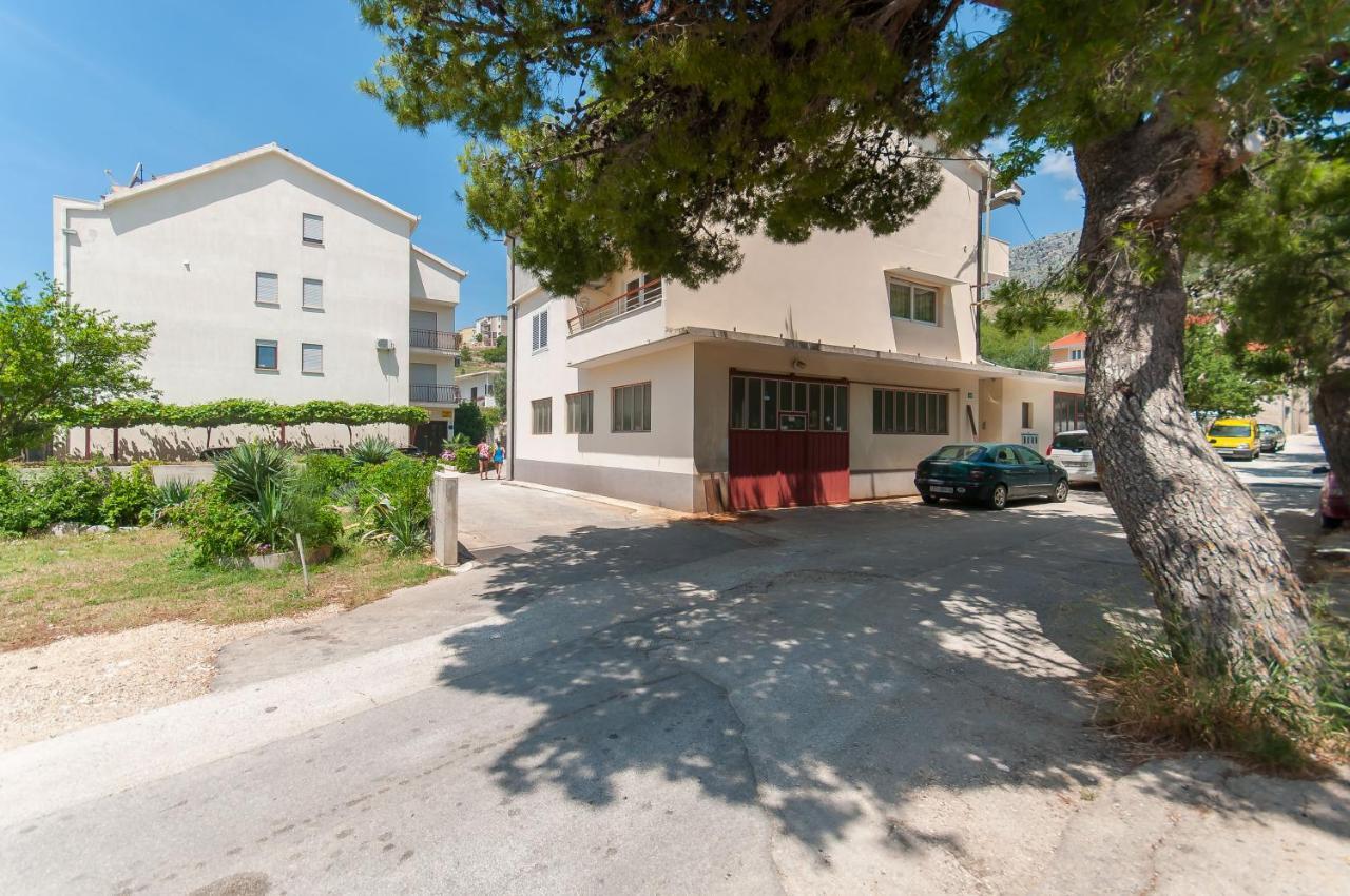 Apartments Ricina Dugi Rat Εξωτερικό φωτογραφία