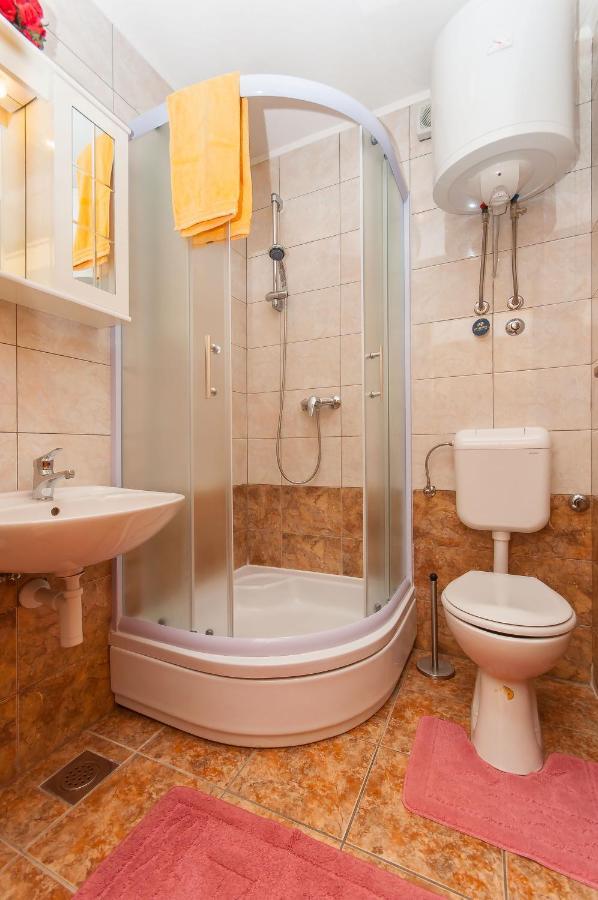 Apartments Ricina Dugi Rat Εξωτερικό φωτογραφία