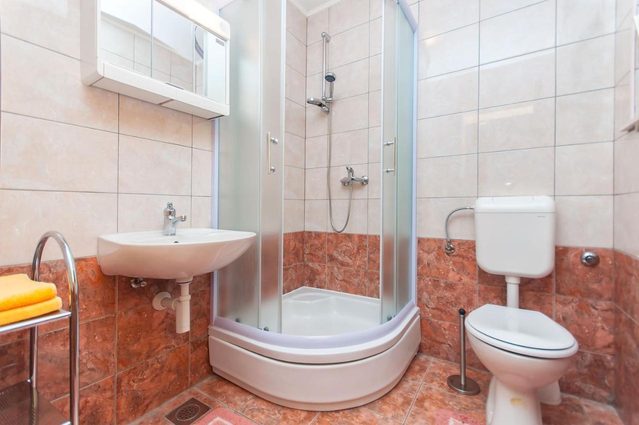 Apartments Ricina Dugi Rat Εξωτερικό φωτογραφία